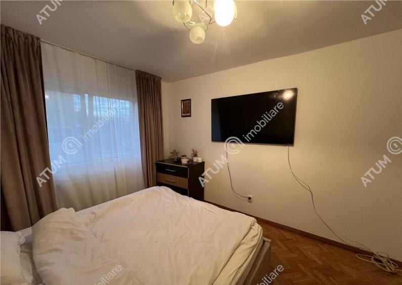 Apartament de 2 camere cu balcon si pivnita zona Vasile Aron - 5