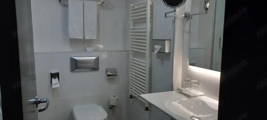 Hotel 4 stele 78 camere Piata Unirii - 1