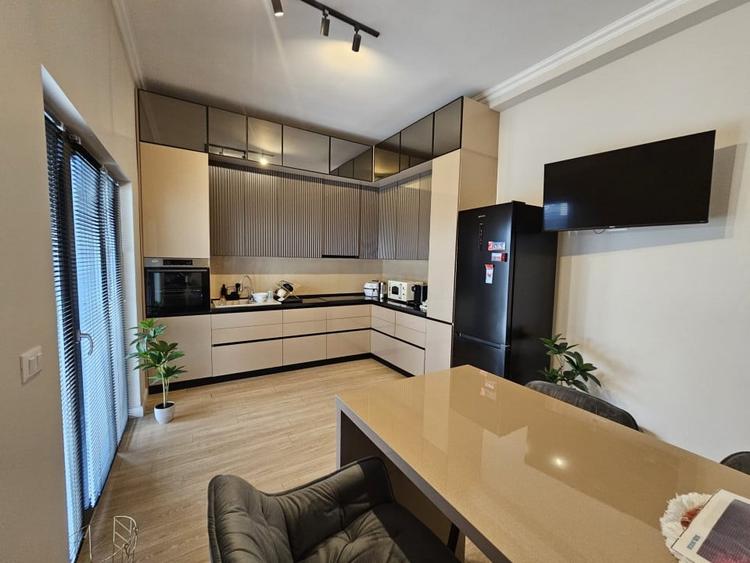 Vila de lux cu piscina, complet mobilata si utilata Bucium-Lidl - 8