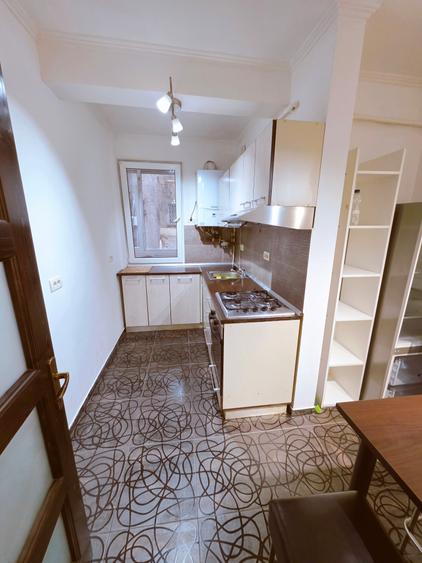 Garsoniera dubla Sala Palatului et 1/7  bloc 1960 centrala proprie 42 mp - 19