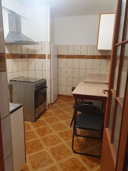 Inchiriez apartament 2 camere - 7
