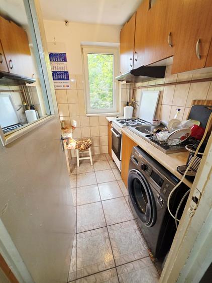 Apartament 3 camere, decomandat, etaj 2, zona Baraolt - 9