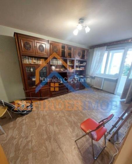 Apartament cu 3 camere decomandat în Drumul Taberei Apartament cu 3 camere decomandat în Drumul Taberei