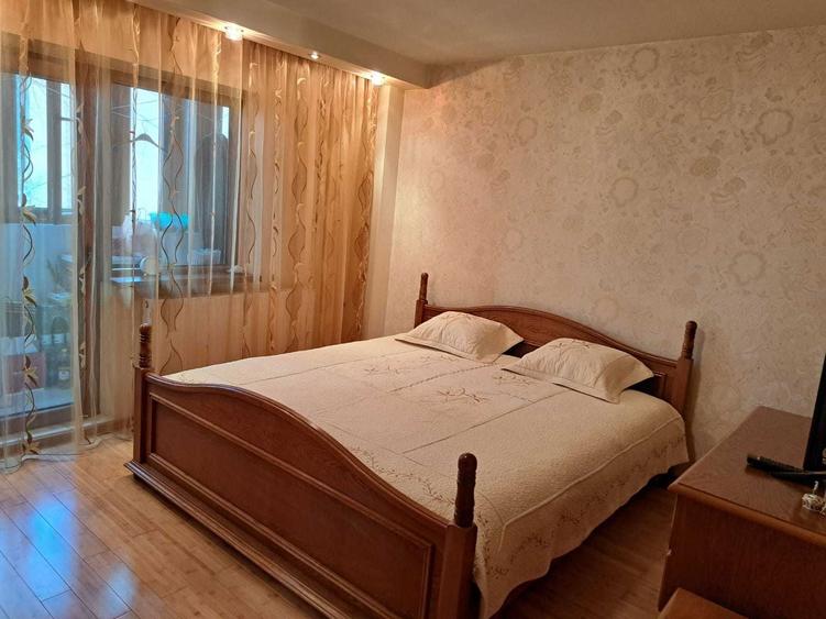 vand apartament 3 camere Bucuresti - 3