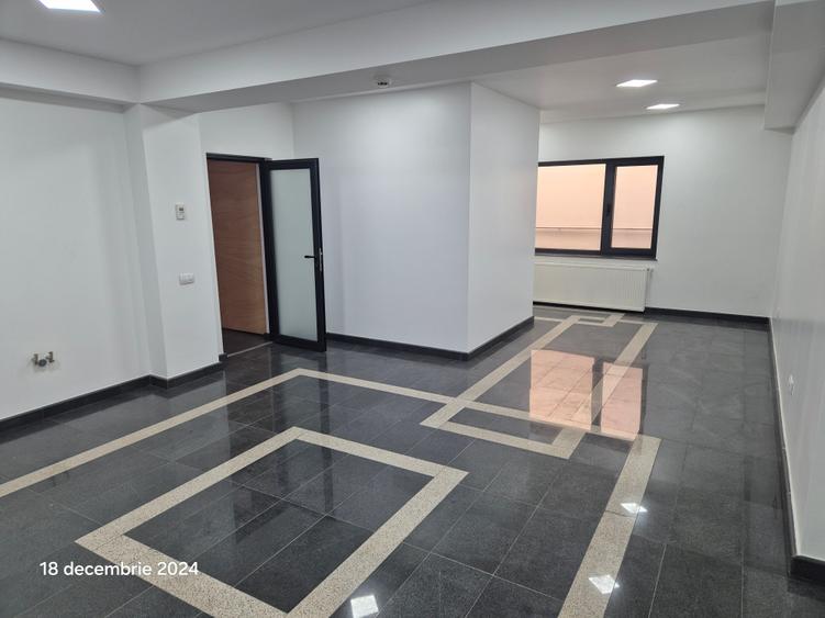 cladire S+P+3, lift Schindler, climatizare, centrala termica, intre Plaza si Afi - 7