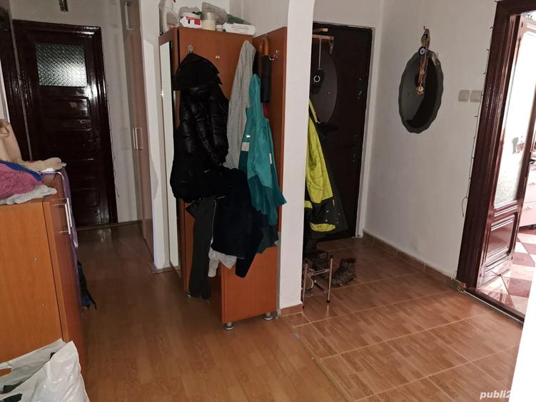 APARTAMENT 4 camere decomandat langa parcul NICOLAE ROMANESCU - 1