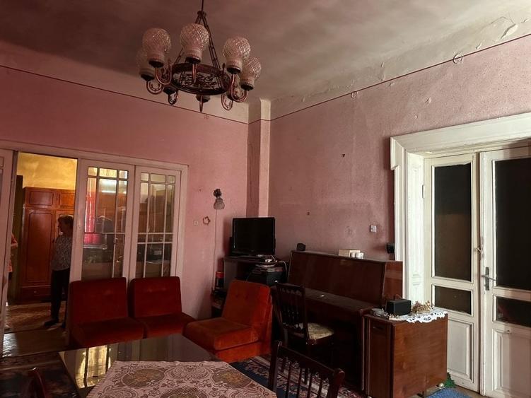 CASA parter zona LICEUL UNIREA - 4