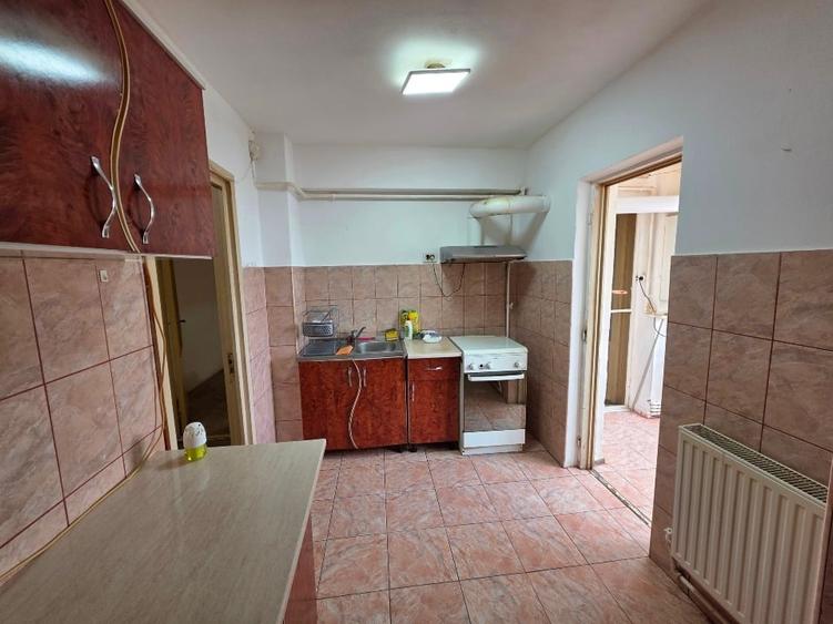 Proprietar-3 camere- apartament central, gata de personalizat după bunul plac - 4