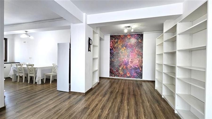 Apartament spațios, bine compartimentat, la preț foarte bun mp în - 5