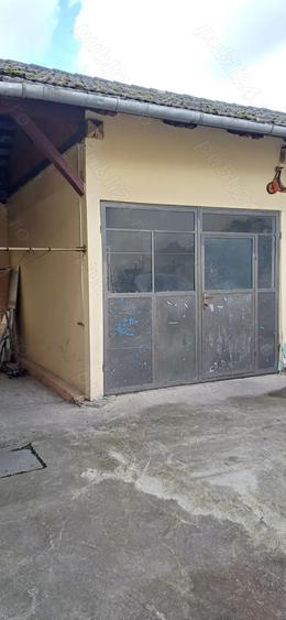 Inchiriez spatiu depozitare in centru Brasov, 13 mp - 3