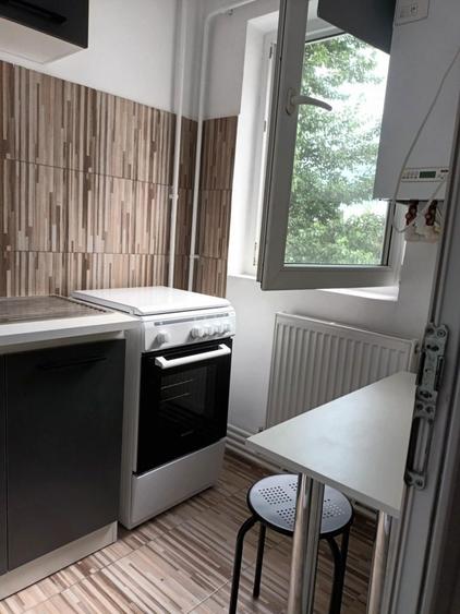 Inchiriez garsoniera - 5