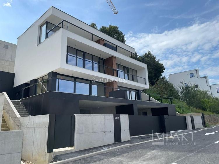 Duplex 4 camere cu panorama superba in cartierul Europa