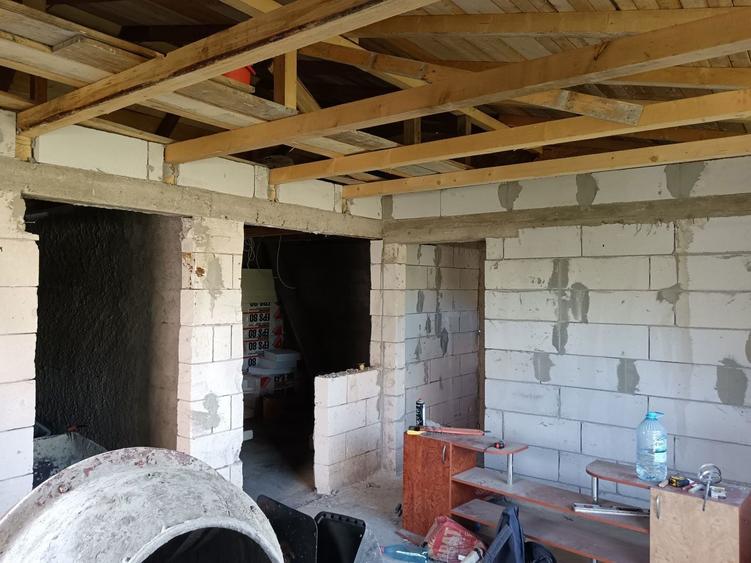Vand proprietate in Cazasu, aproape de Braila, compusa din casa noua si teren de 304 mp, intr-o zona in plina dezvoltare - 3