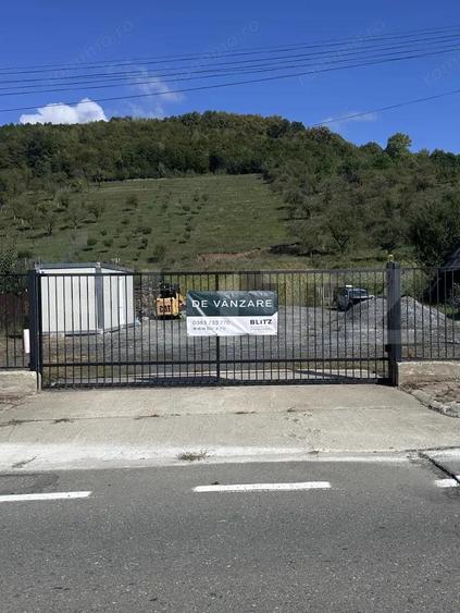 Teren cu utilita?i ?i poten?ial investi?ional 5400 mp-Str.Somcutului - 1