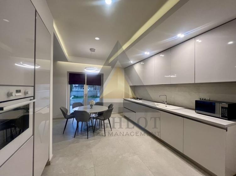 Duplex parter + etaj 1| 3 dormitoare| Erou Iancu Nicolae| langa LIDL| terasa 26M - 14