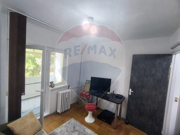 Vanzare ap 3 camere 2 bai etaj 1 complet decomandat  zona Miorita - 15