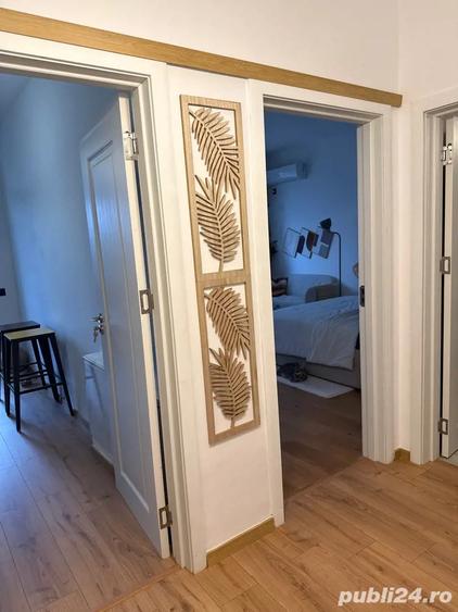 Garsoniera spa?ioasa ?i luminoasa bloc nou Titan, Sector 3 (70000) ) - 6