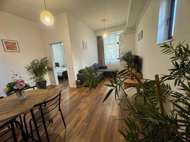 2 Camere Zona Ultracentrală Bd Tomis Termen Lung - 1