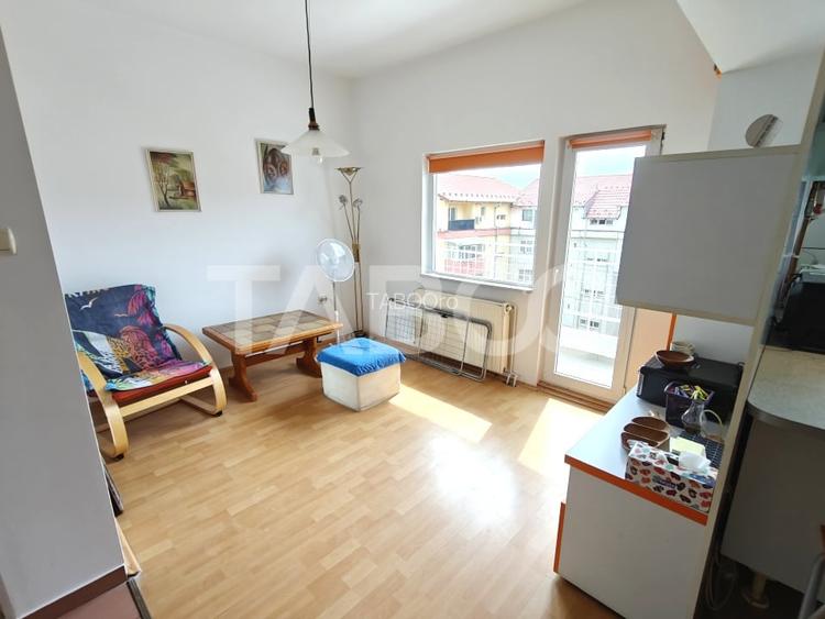 Apartament 3 camere cu balcon in zona linistita - Pet friendly