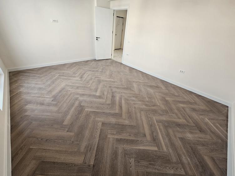 Apartament cu 2 camere decomandat în Haliu
