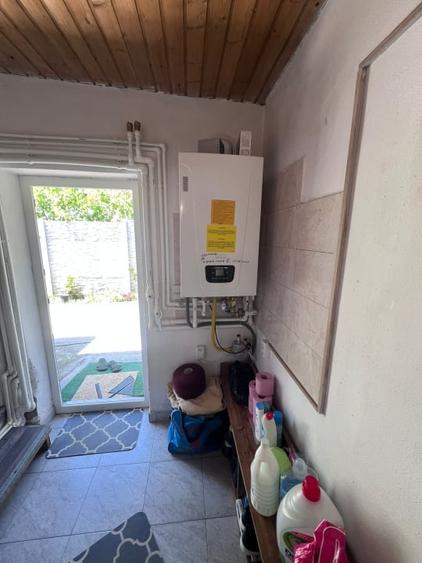 Casă individuală cu 4 camere cu Canalizare în Exterior Vest