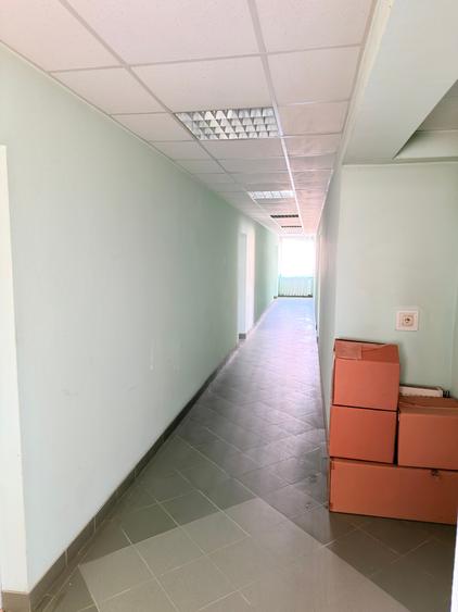Birou, de 300 mp, în Central