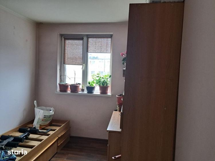 Apartament cu 3 camere în Aghireșu