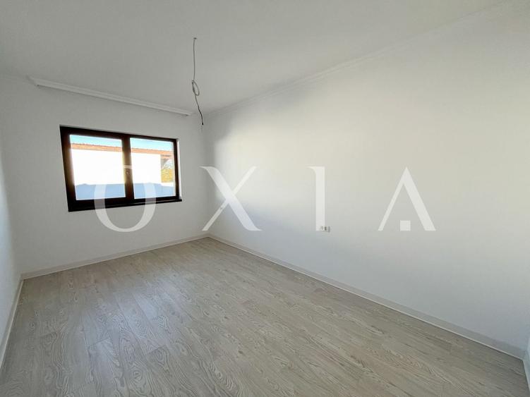 Duplex cu 4 camere cu Canalizare în Dâmbovița