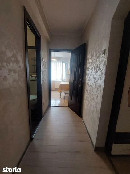 Apartament cu 2 camere decomandat în Alexandru cel Bun