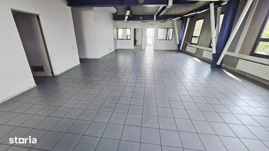 Spațiu comercial, de 370 mp, în Dămăroaia