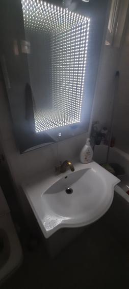 Apartament cu 3 camere decomandat în Dacia