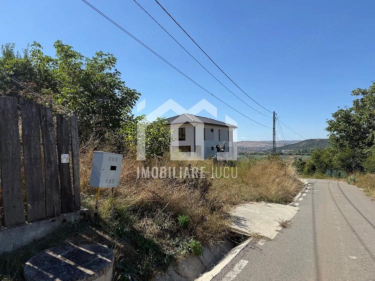 Teren de 652 mp, în Jucu