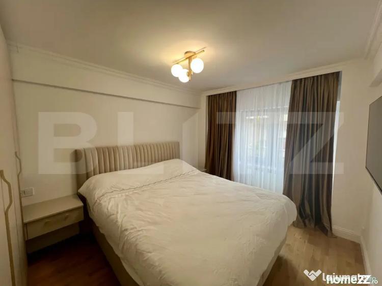 Apartament cu 3 camere semidecomandat în Central