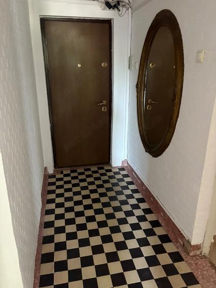 Apartament cu 3 camere decomandat în Rogerius