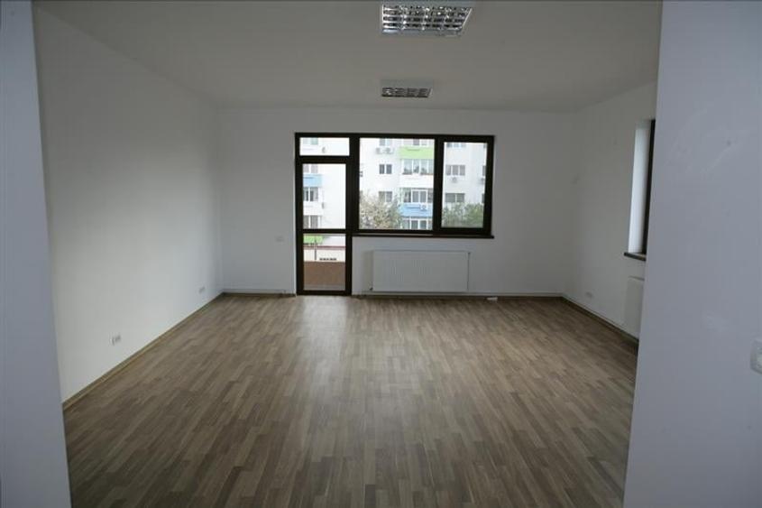 Cladire de birouri inchiriata, de vanzare, metrou Aurel Vlaicu - 4