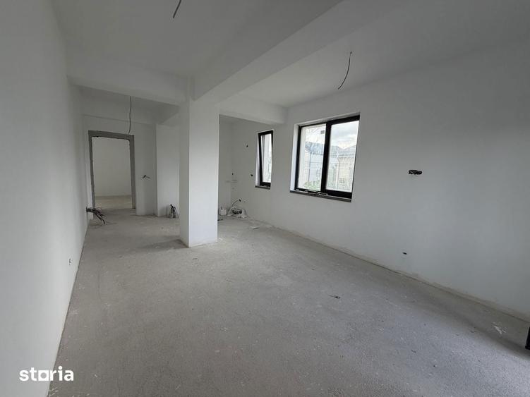 Apartament 3 camere Bragadiru Safirului/ dormitor matrimonial/ balcon - 9