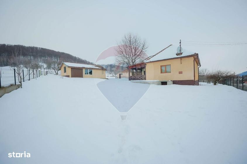Casa cu 4 camere din caramida, de vanzare in zona Bratca-Damis - 8