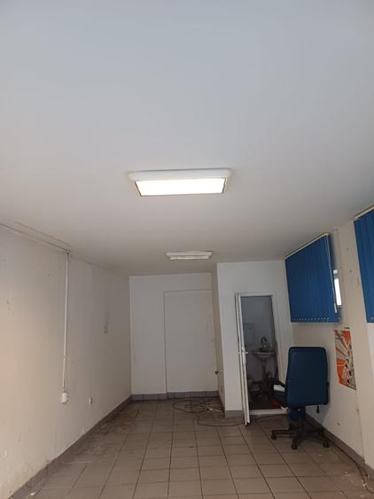 Victoria- spatiu comercial 30mp - 2