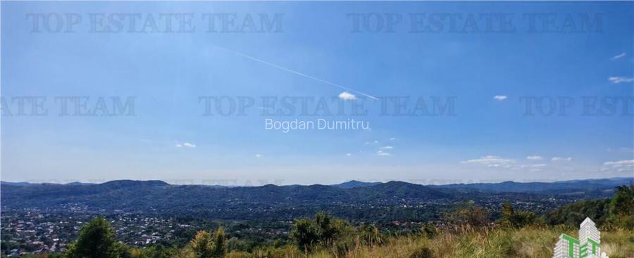 Teren de , 1500 mp, platou montan, cu toate utilitatile, zo