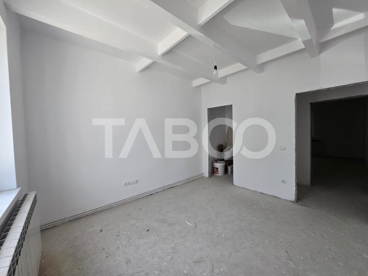Apartament de vanzare decomandat 48mp 2 camere zona Turnisor Sibiu - 2