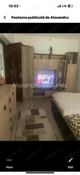 Vind apartament locuibil 2 camere bucatarie baie camara ?i terasa .