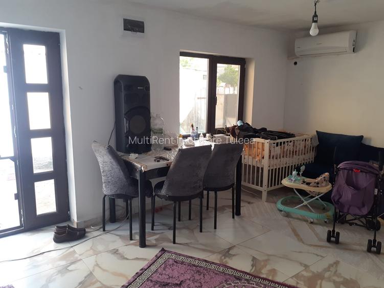 Casă cocheta – Zona buna - acoperis̗ nou / 45.000 Euro