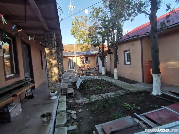 vand curte cu doua case in limanu la 5 km de Mangalia si 7km de vama veche - 3