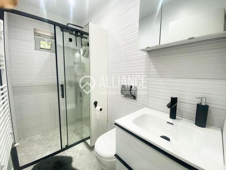 Valu lui Traian (COD 07) Casă  3 camere cu teren  de 930 mp - 8