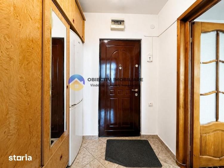 Apartament cu 2 camere semidecomandat în Central