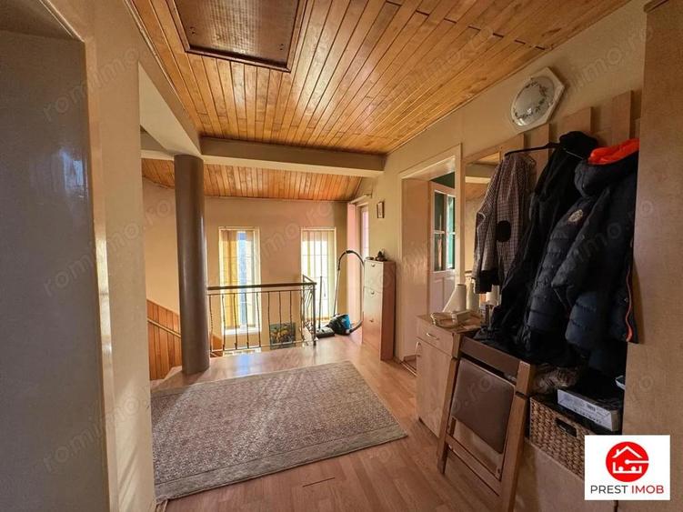 Casa independenta , vintage de vanzare , 300 mp cu teren de 1493 mp Sancrariul de Mures - 6