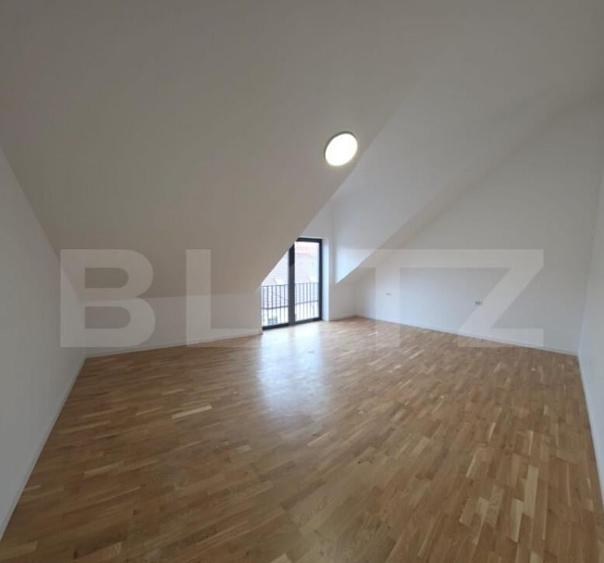 Apartament de 4 camere, 107mp utili, ULTRACENTRAL, Bulevardu - 9