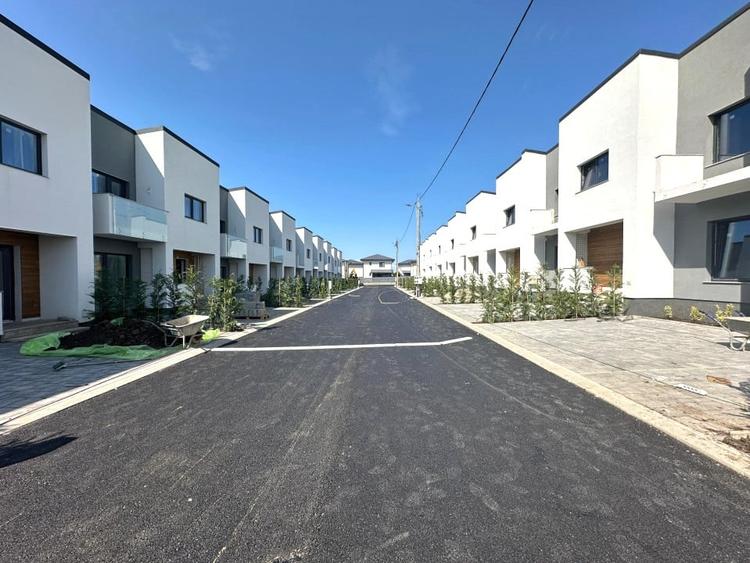 Vile Insiruite P+1E cu Finisaje Premium in Valea Lupului, Iasi - 1