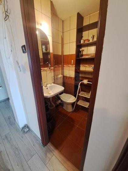 3 camere de inchiriat, zona Spitalul Judetean - 5