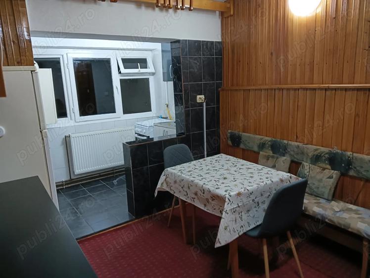 Inchiriez apartament 2 camere in ?tefan cel Mare 250 euro negociabil - 5